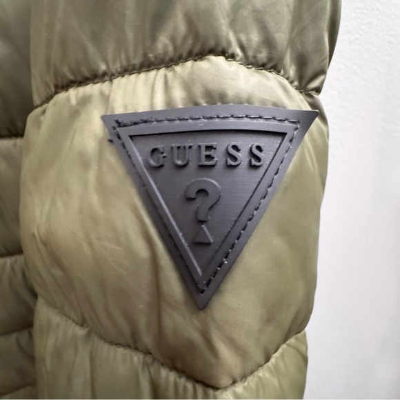 Guess Green Puffer Jacket with Quilted Design - Picture 2 of 7